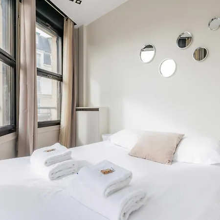 Apartament Magnificent - 1br 4p - Saint-lazare Paryż